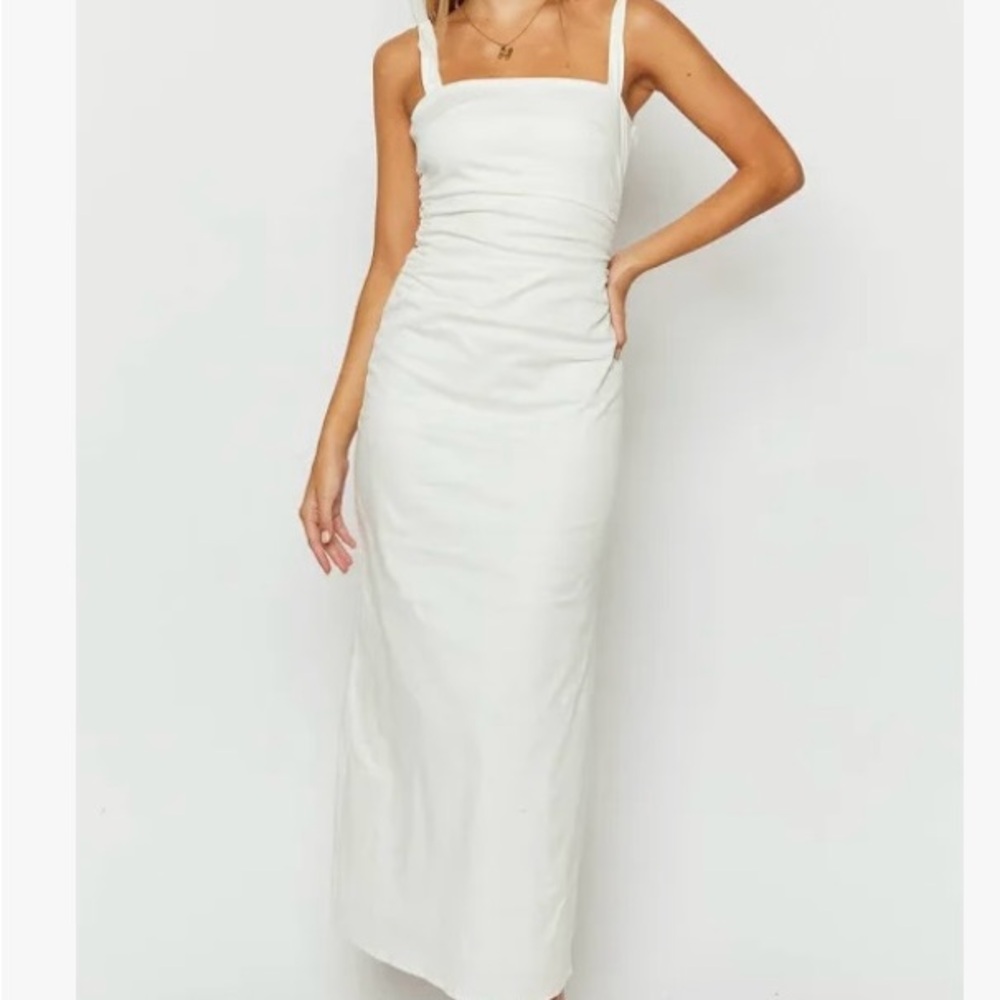 Beginning Boutique White Maxi Dress Size AUS 12 Size 8 US